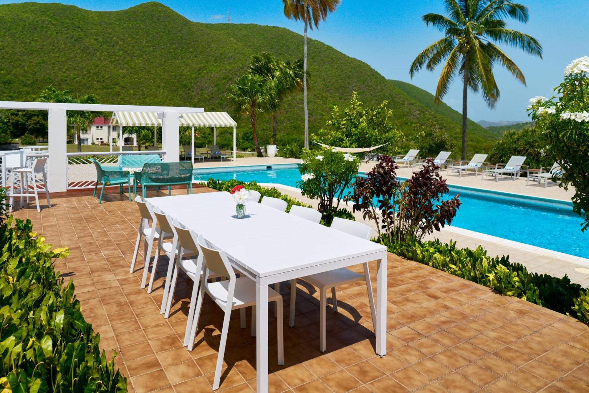 Mount Nevis Hotel Exterior foto