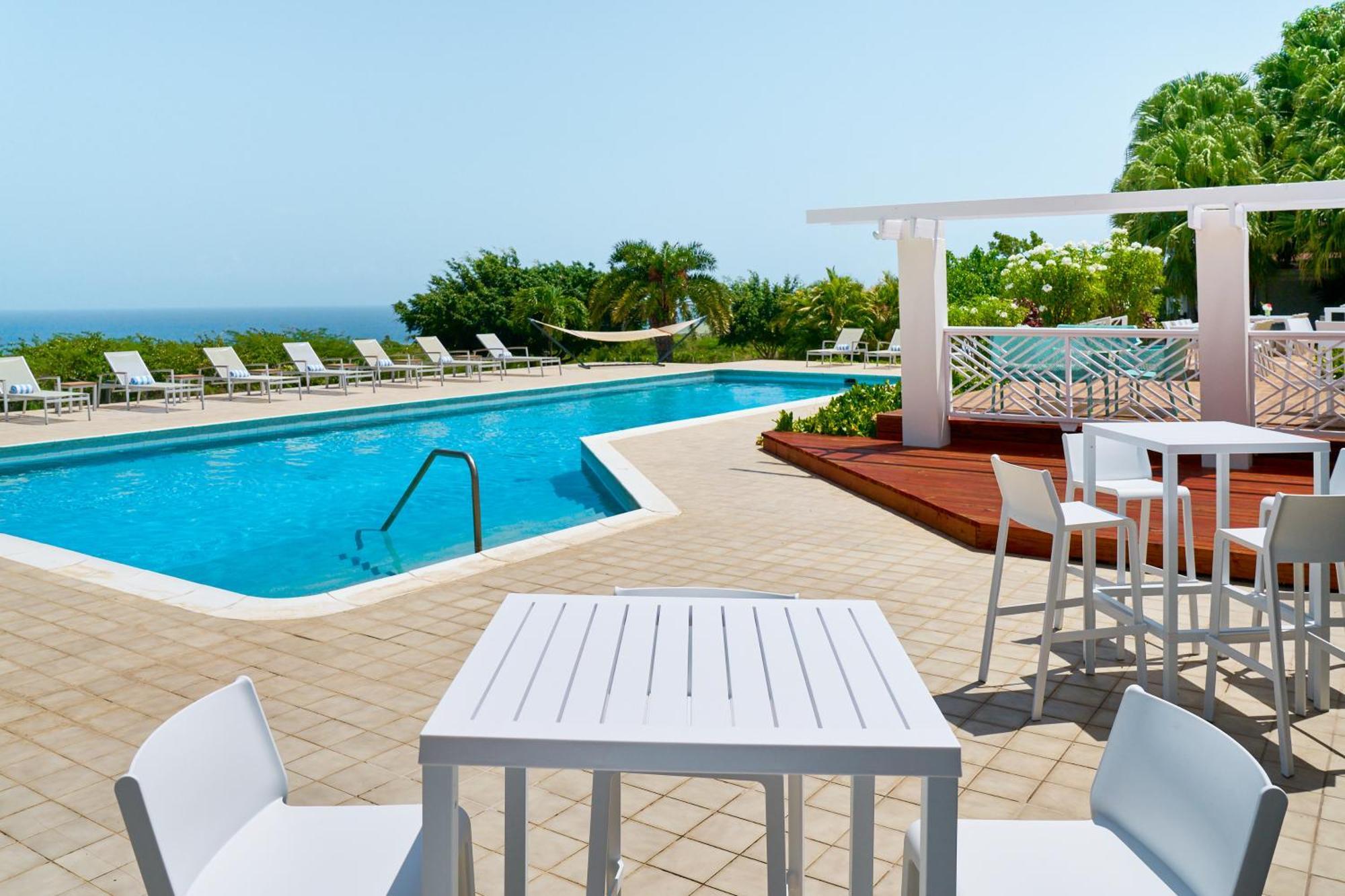 Mount Nevis Hotel Exterior foto